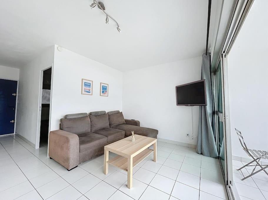 3319-Appartement A 200M De La Plage 르발카레스 외부 사진